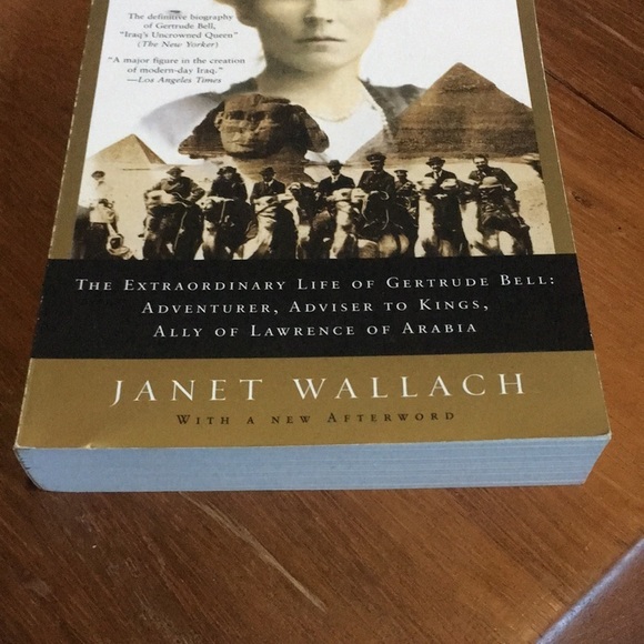 Desert queen by Janet Wallach book books novel - Picture 7 of 8